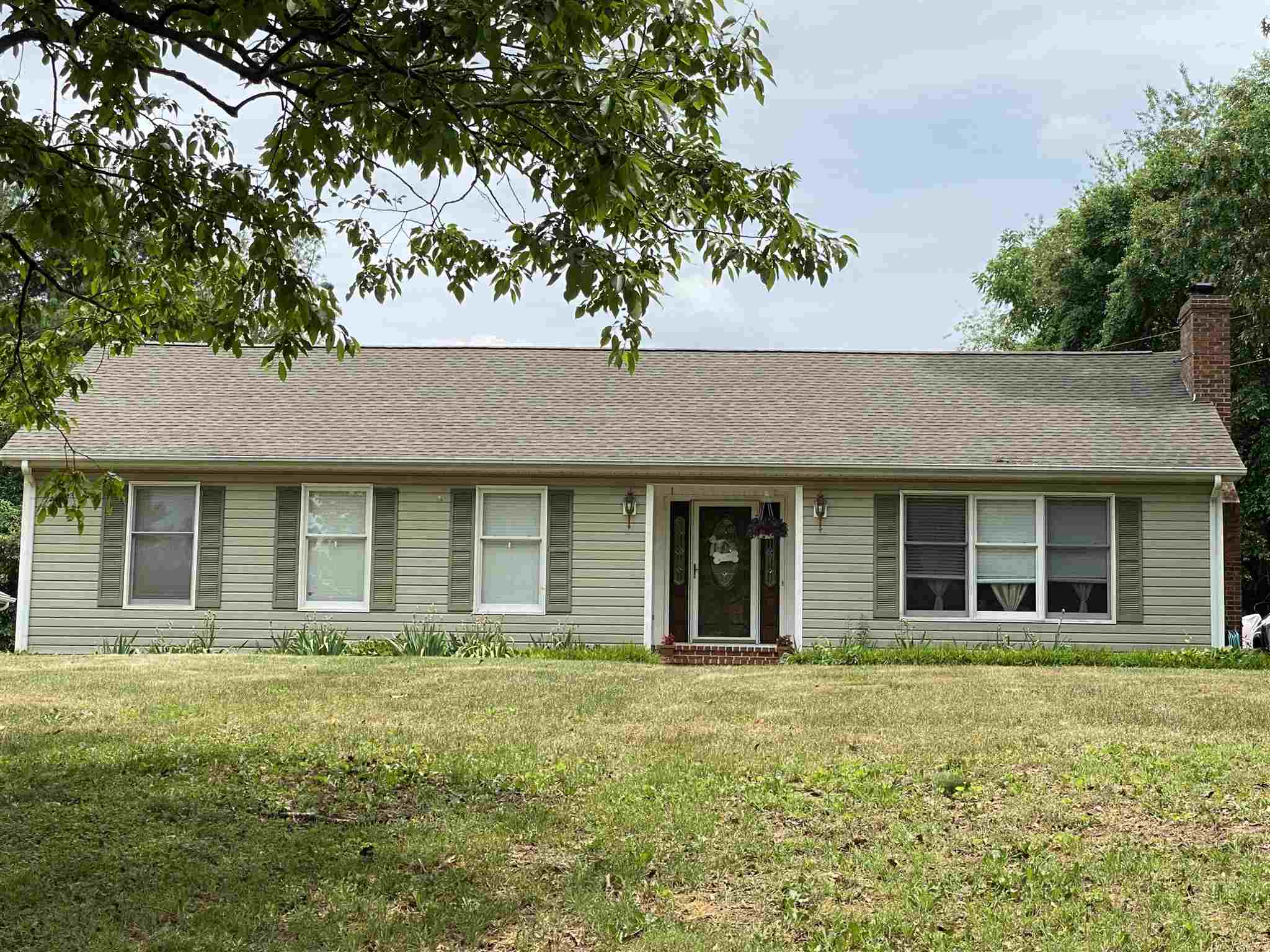 42 Ridgeview Drive Stuarts Draft, VA 24477 - Photo 2 of 30 Gallery Image 2