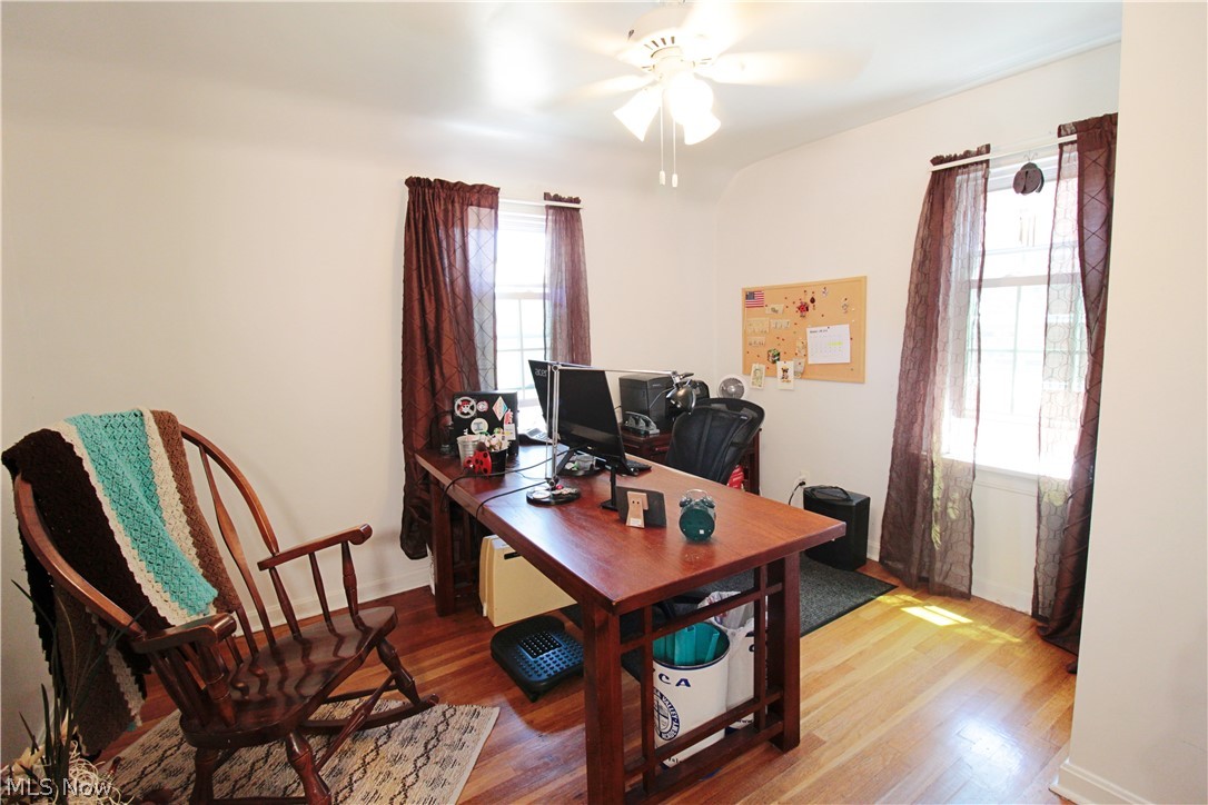 2472 Saybrook Road Cleveland, OH 44118 - Photo 34 of 41 2nd floor bedroom #3