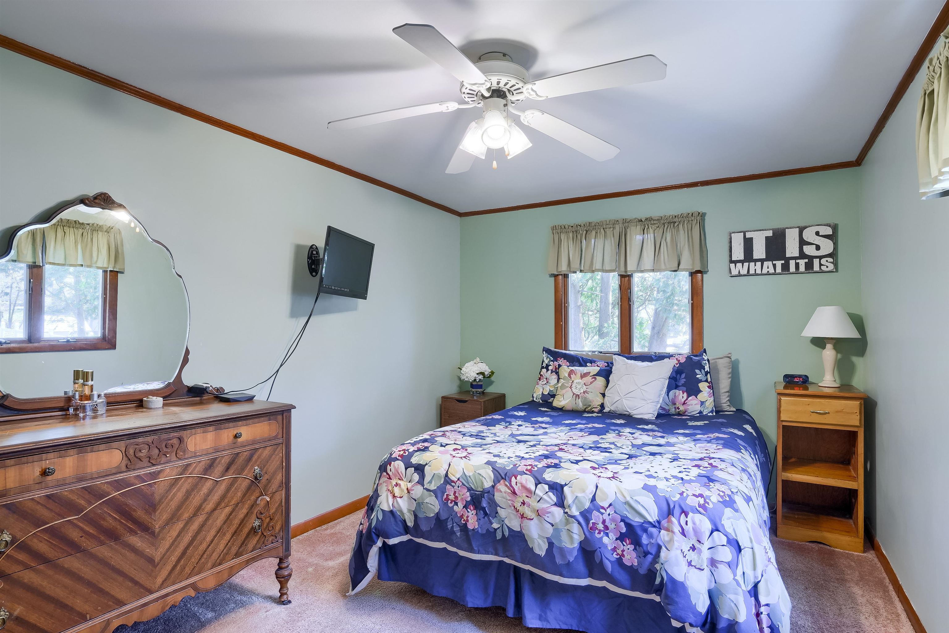 101 Dodge Street Nashua, NH 03064 - Photo 16 of 40