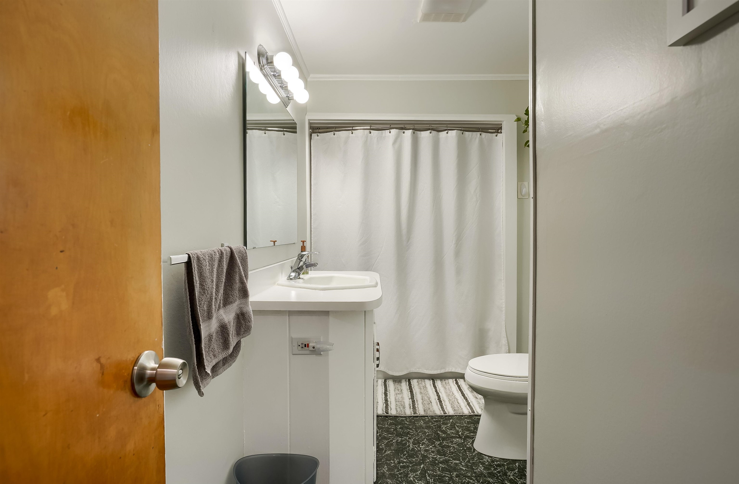 101 Dodge Street Nashua, NH 03064 - Photo 24 of 40