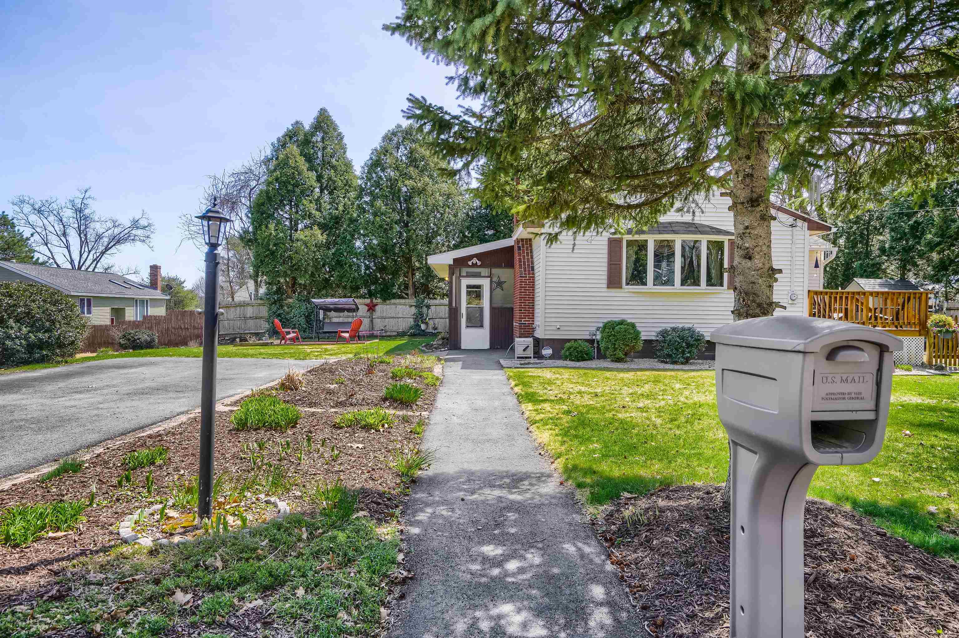 101 Dodge Street Nashua, NH 03064 - Photo 33 of 40