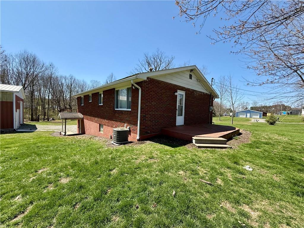 393 Eagle Mill Road Butler, PA 16001 - Photo 28 of 33