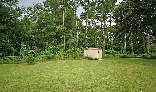 6804 Altama Road Jacksonville, FL 32216 - Photo 11 of 12 Huge Backyard