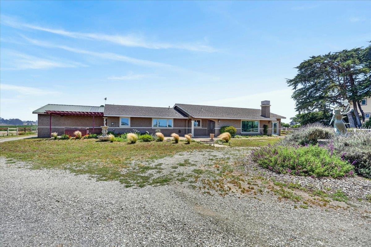 260 Giberson Road Moss Landing, CA 95039 - Photo 7 of 52
