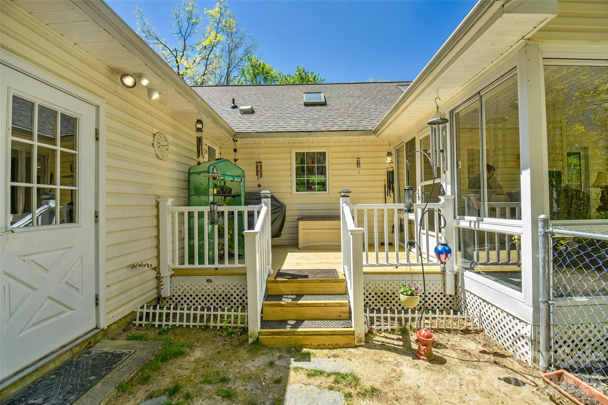 548 Thunder Road Brevard, NC 28712 - Photo 45 of 47