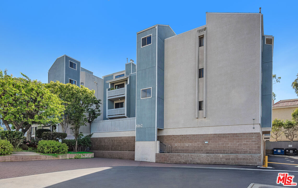 8162 Manitoba Street, Unit 202 Playa del Rey, CA 90293 - Photo 34 of 34