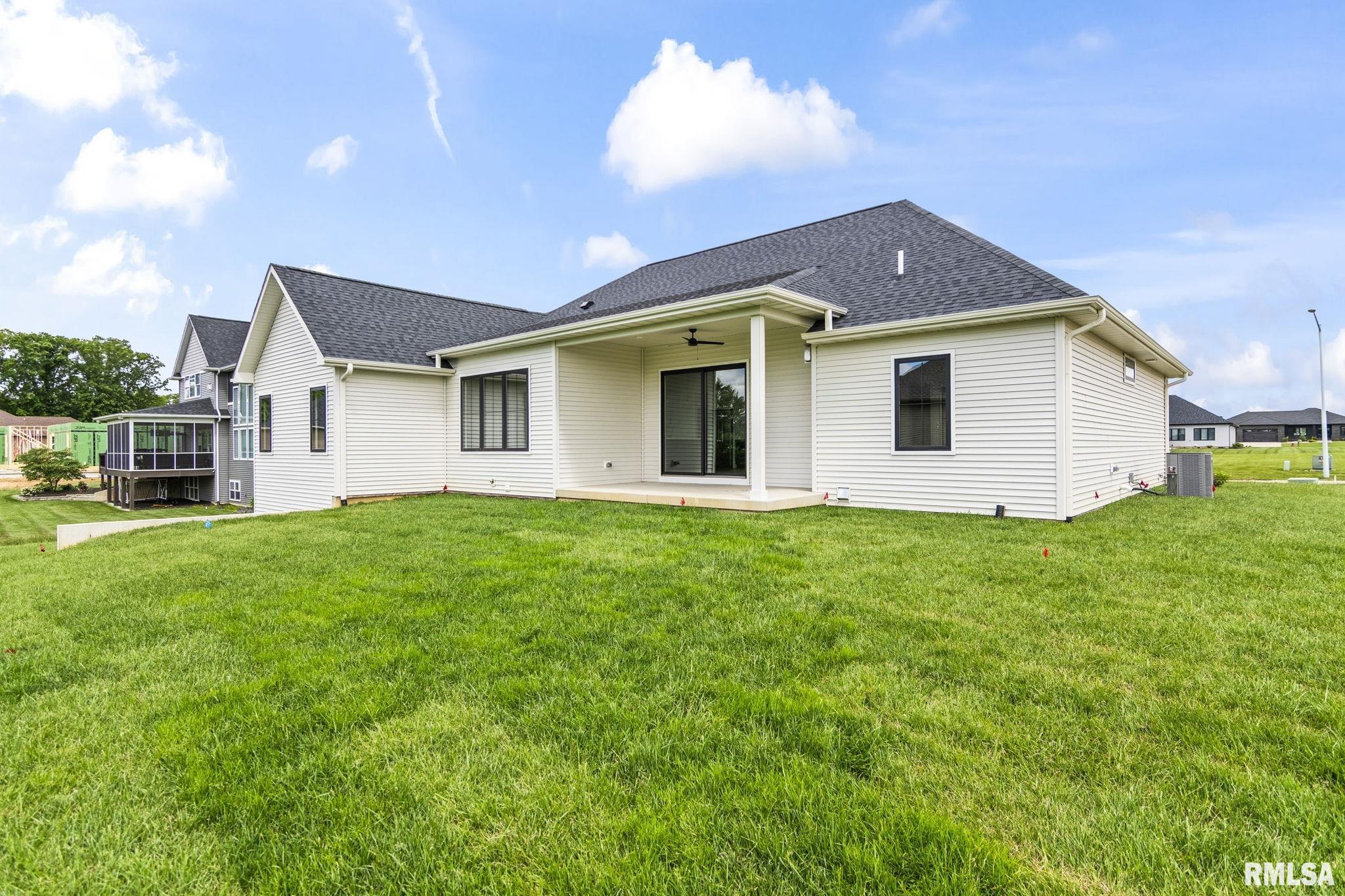 4704 Berkshire Crossing Springfield, IL 62711 - Photo 44 of 46