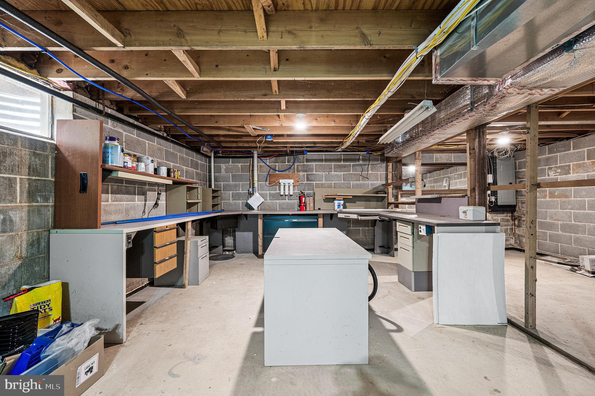 1199 Glenside Road Downingtown, PA 19335 - Photo 30 of 47 Basement Workshop area