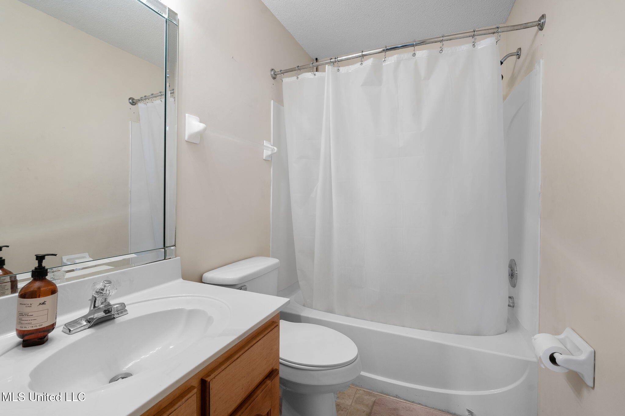 7207 Maple Grove Road Olive Branch, MS 38654 - Photo 22 of 29 24-web-or-mls-7207 Maple Grove Rd23