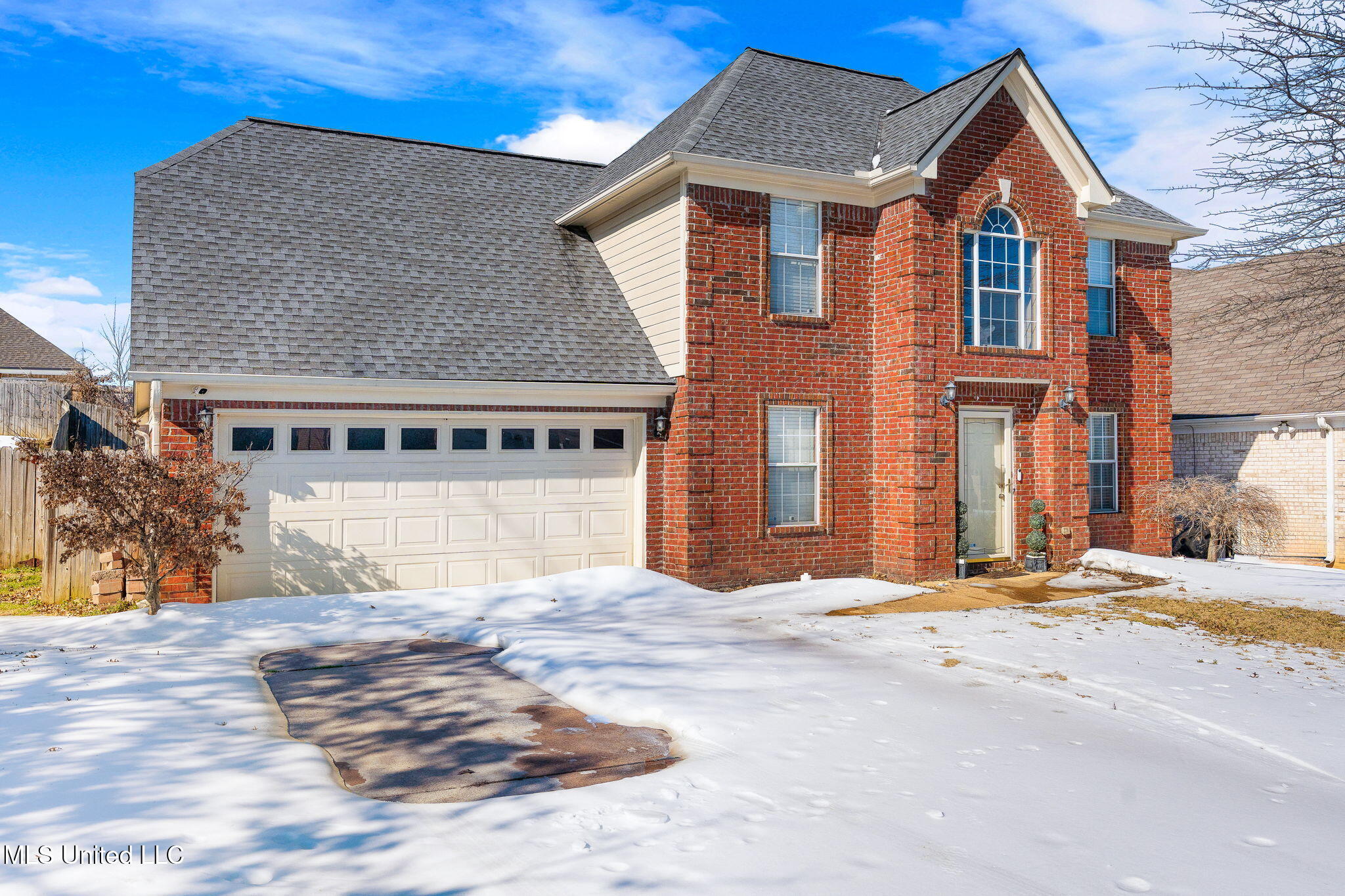 7207 Maple Grove Road Olive Branch, MS 38654 - Photo 3 of 29 3-web-or-mls-7207 Maple Grove Rd2