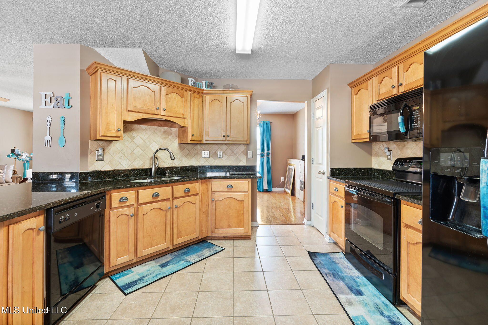 7207 Maple Grove Road Olive Branch, MS 38654 - Photo 8 of 29 9-web-or-mls-7207 Maple Grove Rd8