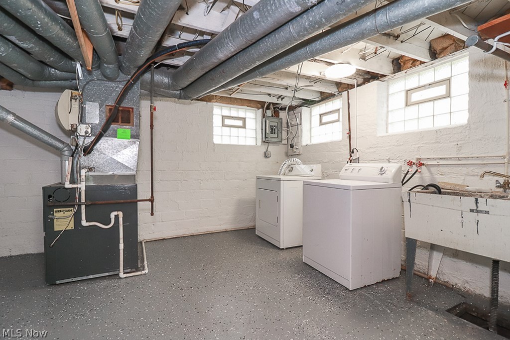 12996 Cedar Road Cleveland Heights, OH 44118 - Photo 34 of 35 Gallery Image 34