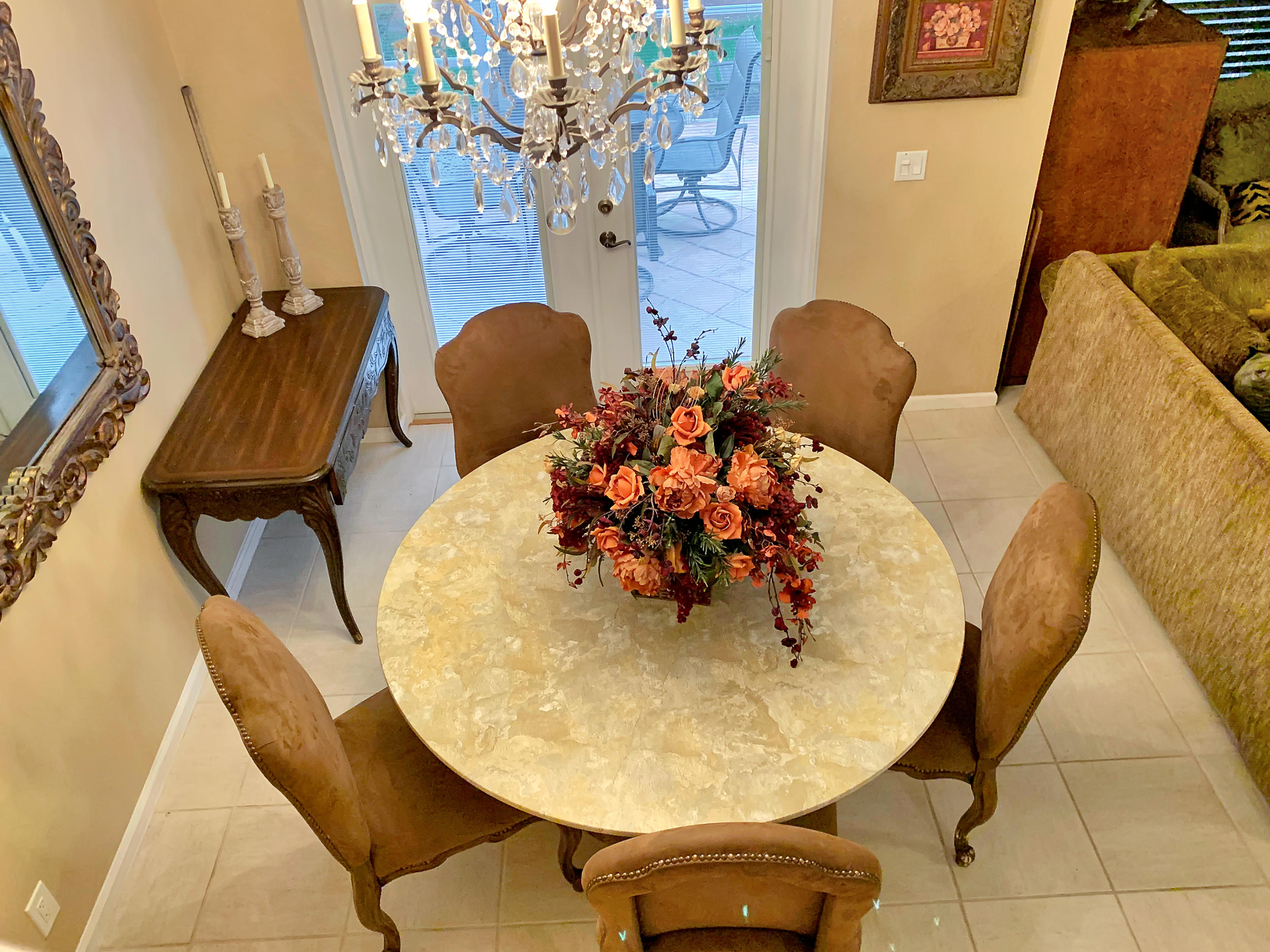 21186 Vía Eden Boca Raton, FL 33433 - Photo 8 of 34 Dining Room