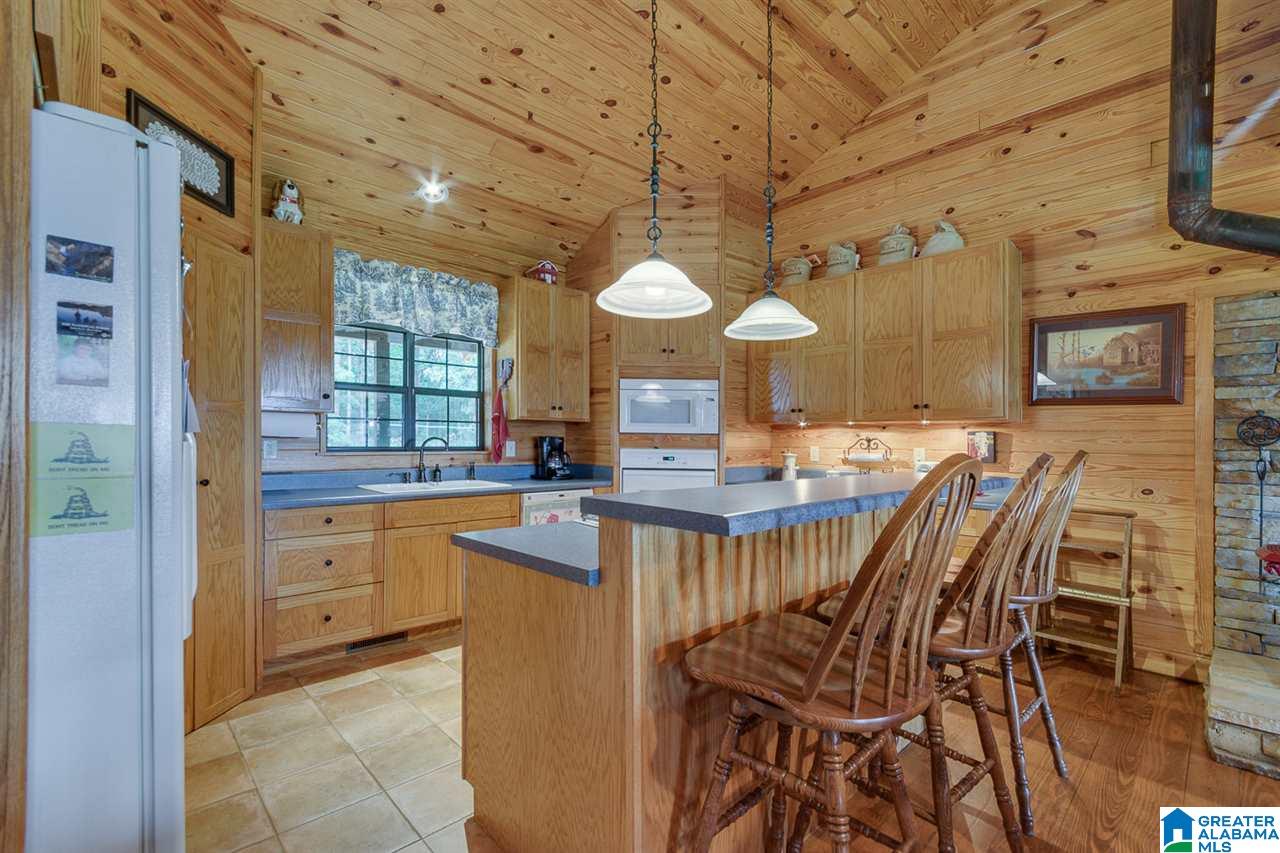 200 County Road 976 Jemison, AL 35085 - Photo 12 of 49