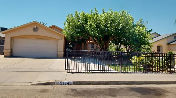 $339,000 | 13745 East Bulah Avenue, Parlier, CA 93648
