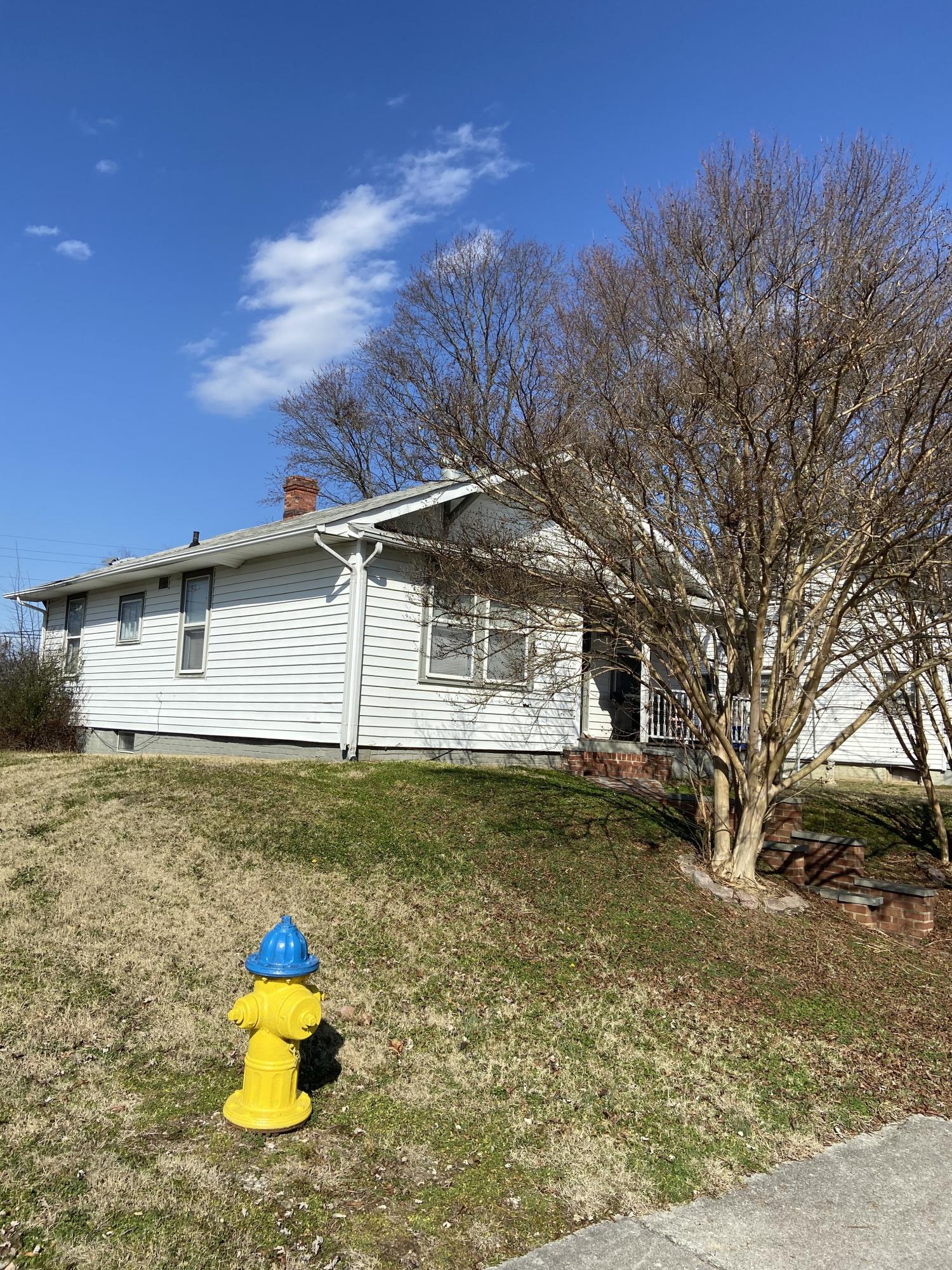 282 West Lincoln Road Alcoa, TN 37701 - Photo 2 of 34 282 W Lincoln Rd 4