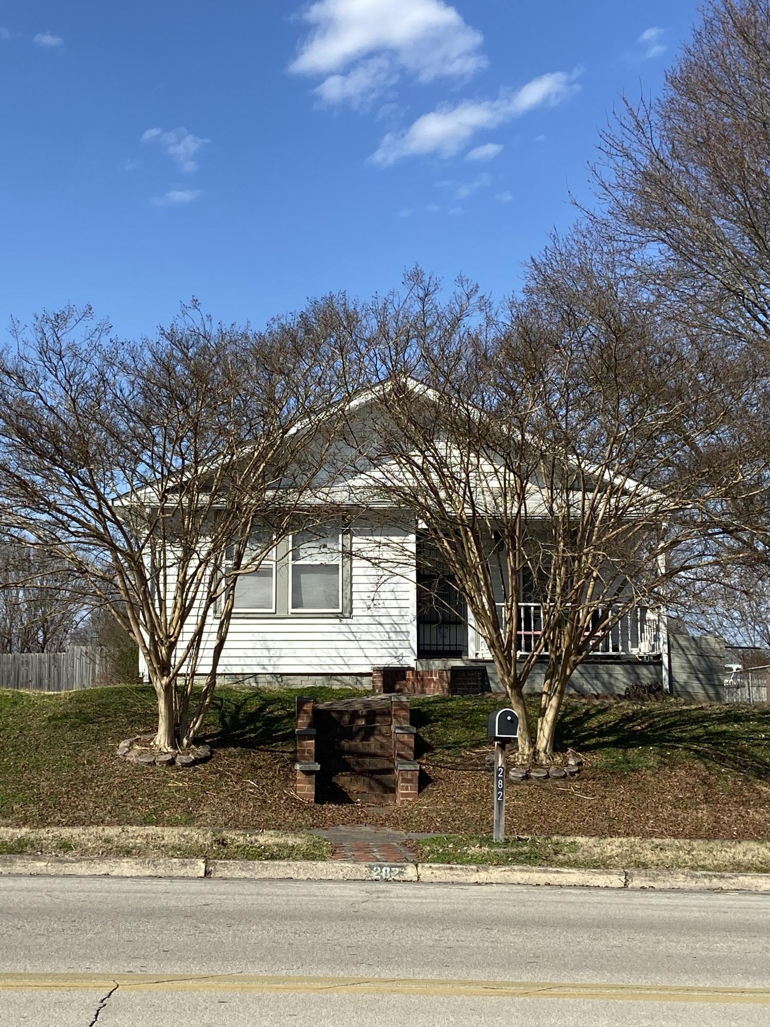 282 West Lincoln Road Alcoa, TN 37701 - Photo 8 of 34 282 W Lincoln Rd 25