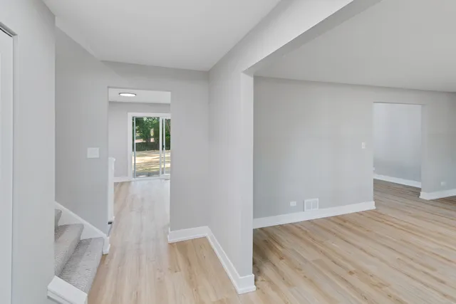 $644,700 | 28W555 Leverenz Road, Naperville, IL 60564