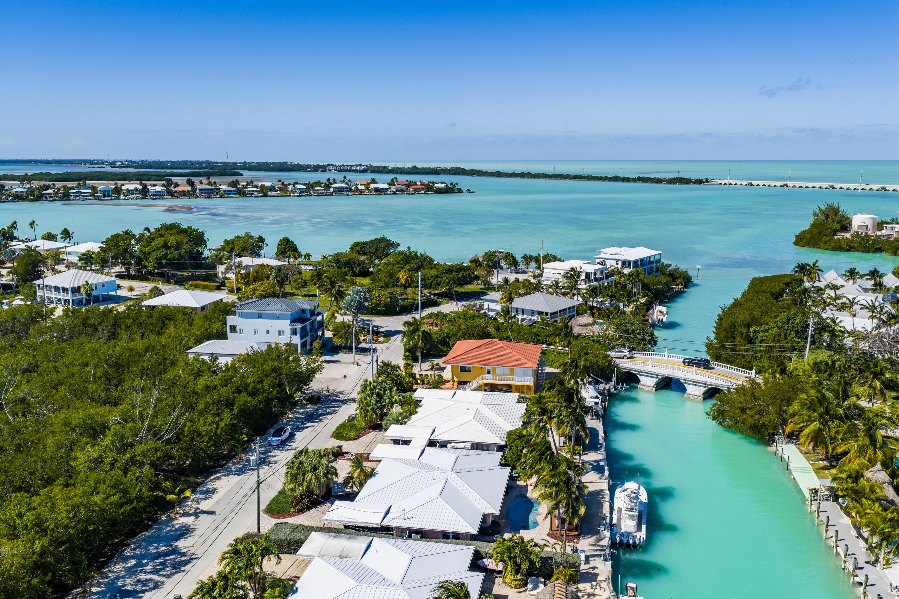 116 Indies Drive North Marathon, FL 33050 - Photo 13 of 67 116 NORTH INDIES DR DUCK KEY