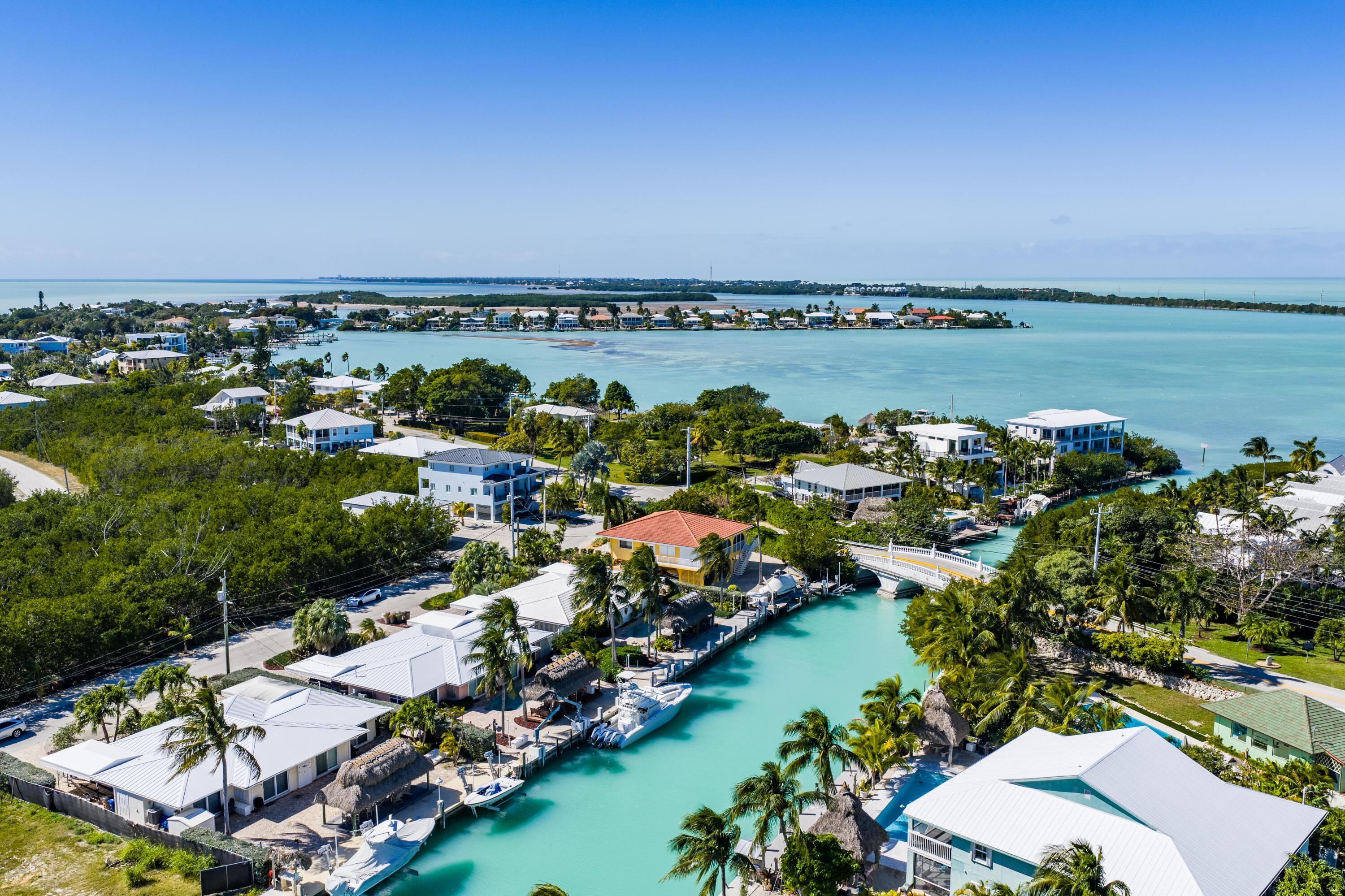116 Indies Drive North Marathon, FL 33050 - Photo 3 of 67 116 N INDIES DR DUCK KEY