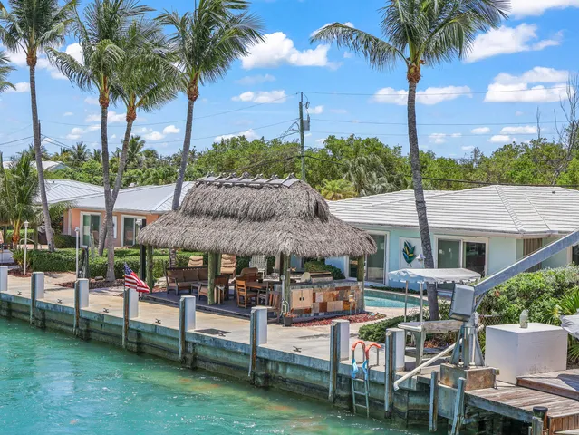 a view of a building