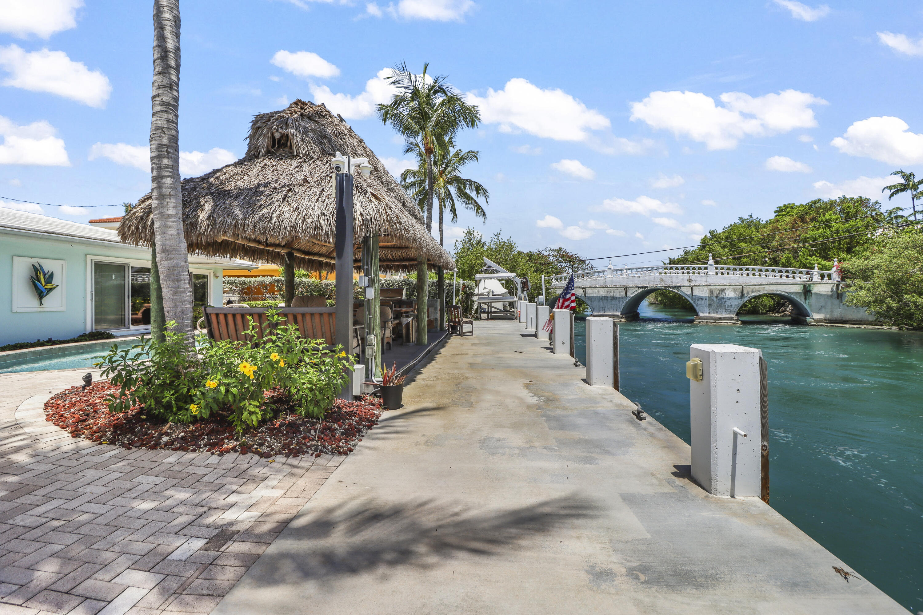 116 Indies Drive North Marathon, FL 33050 - Photo 52 of 67 a front view of a house with a yard