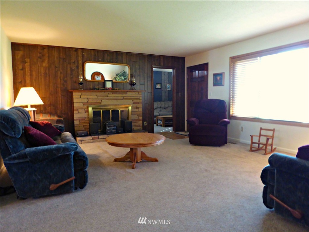 832 Van Dyk Road Lynden, WA 98264 - Photo 12 of 25 Gallery Image 12