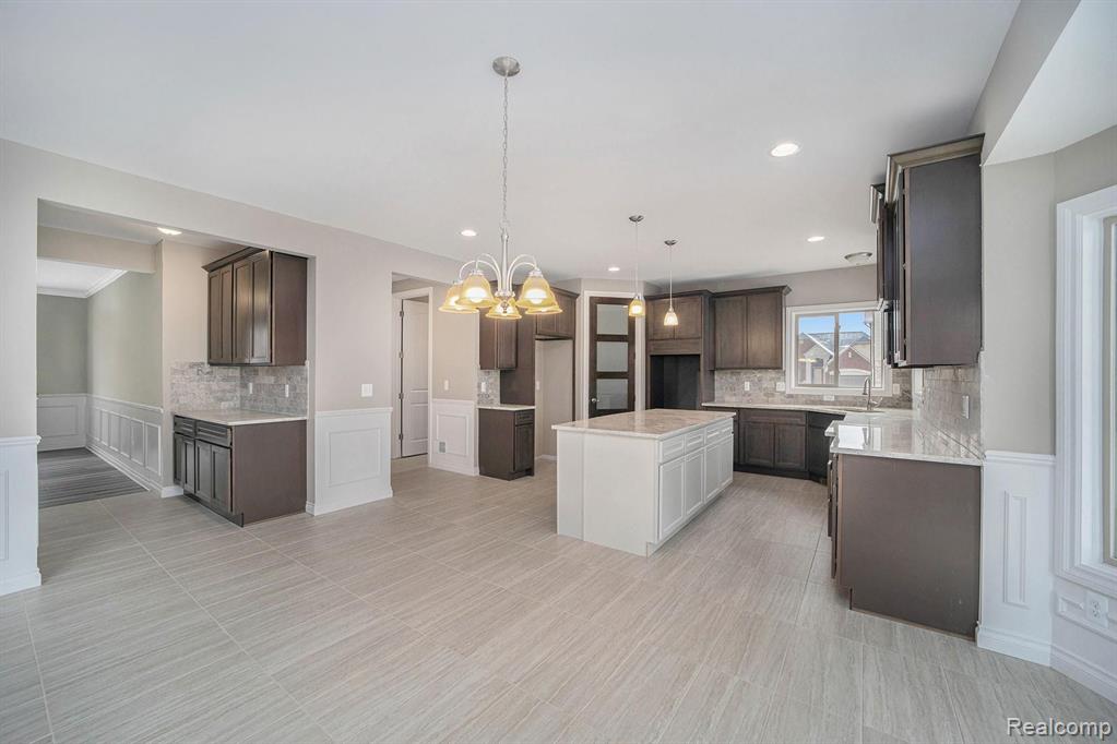 49205 Ridgeview Drive Macomb, MI 48044 - Photo 24 of 38