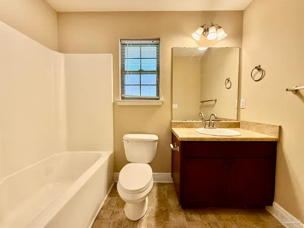 $1,895 | 3324 Wasatch Range Loop, Pensacola, FL 32526