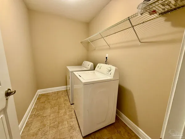 $1,895 | 3324 Wasatch Range Loop, Pensacola, FL 32526