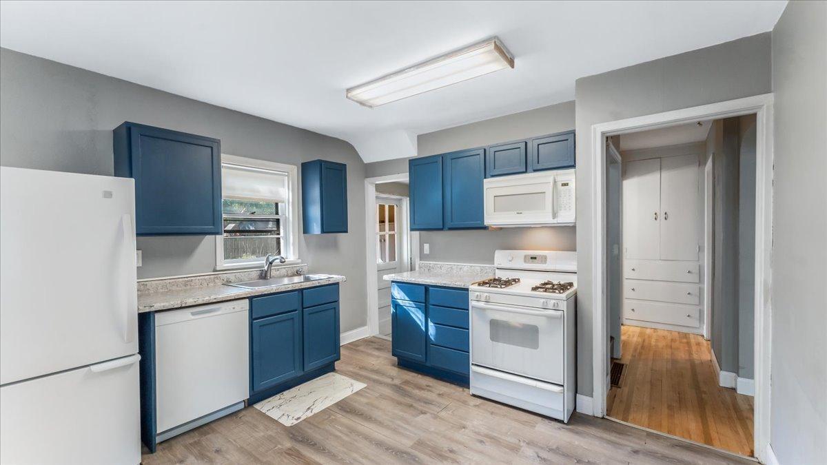 828 15th Street Southwest Willmar, MN 56201 - Photo 12 of 35