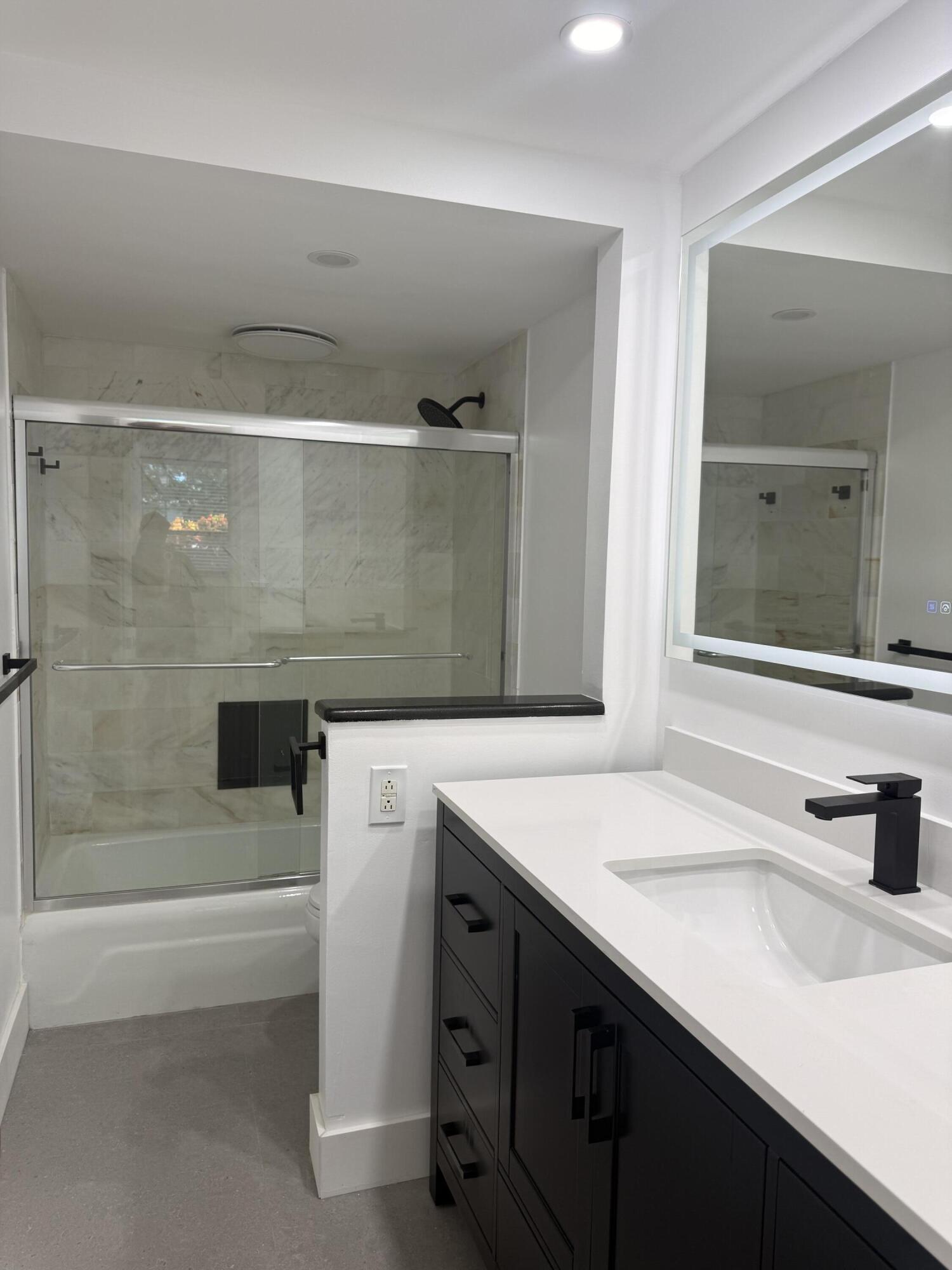 859 Jeffery Street, Unit 1030 Boca Raton, FL 33487 - Photo 9 of 29 Master bath