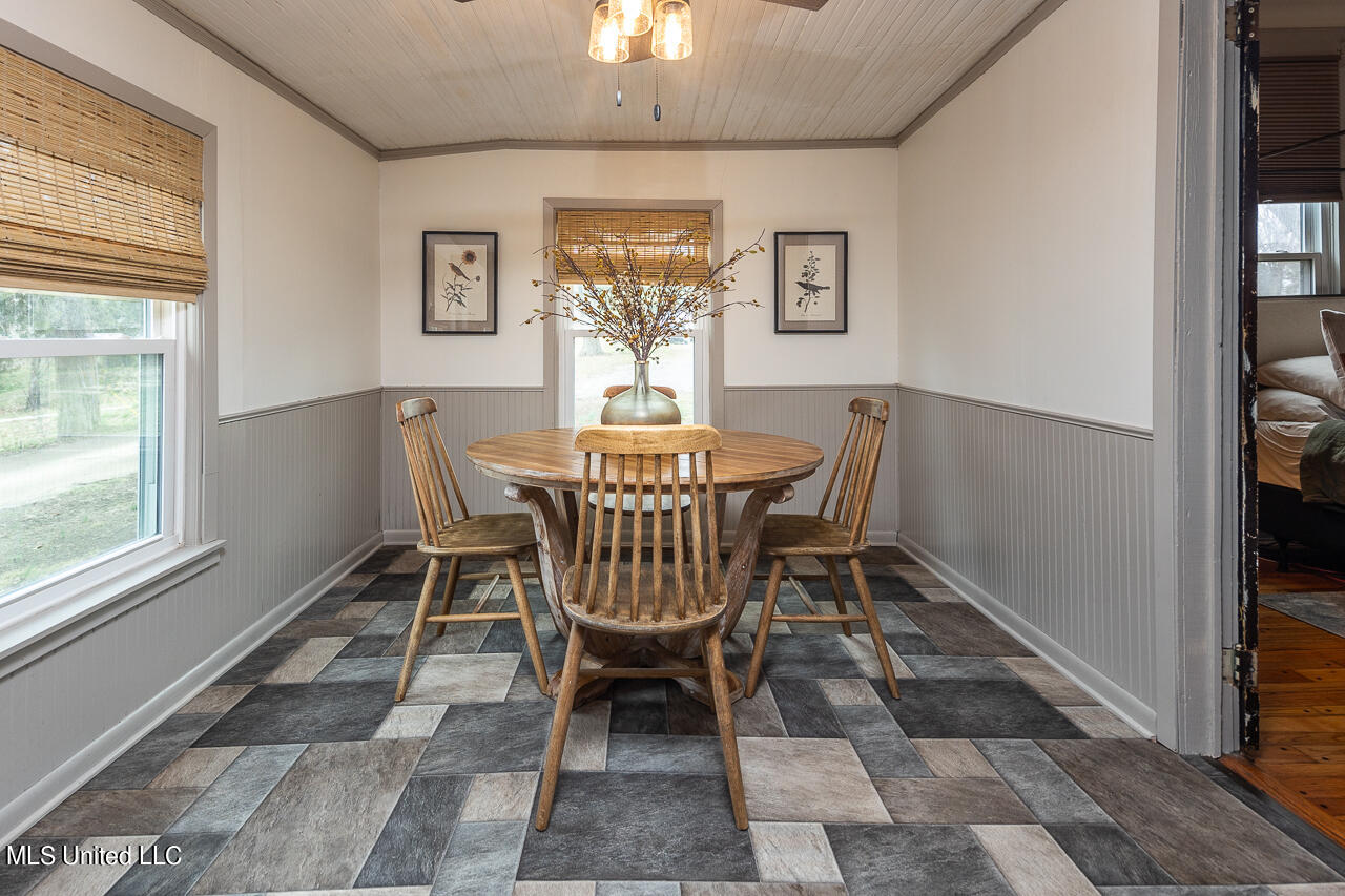 131 Holloway Road Coldwater, MS 38618 - Photo 10 of 35 Arkabutla-9-5