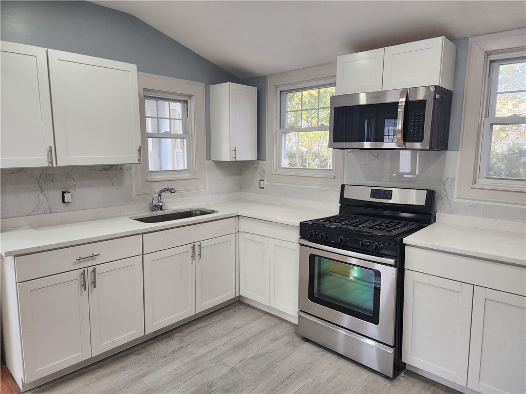 39 Chaplin Street Pawtucket, RI 02861 - Photo 14 of 14 Gallery Image 14