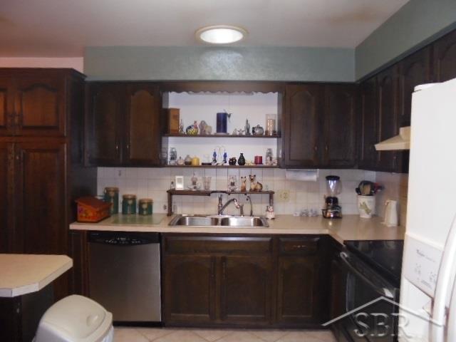 2530 South Ringle Road Vassar, MI 48768 - Photo 10 of 32 31307433-9.JPG