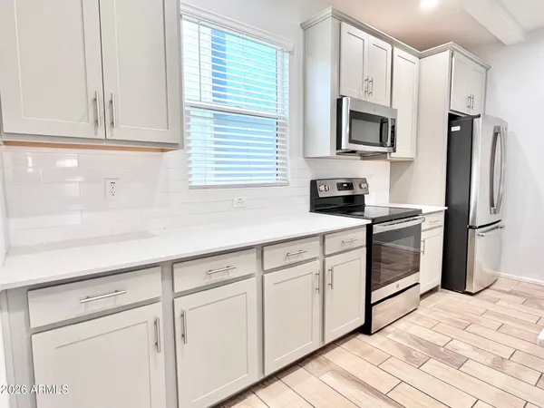 $2,695 | 3434 North Longview Avenue, Unit 20, Phoenix, AZ 85014