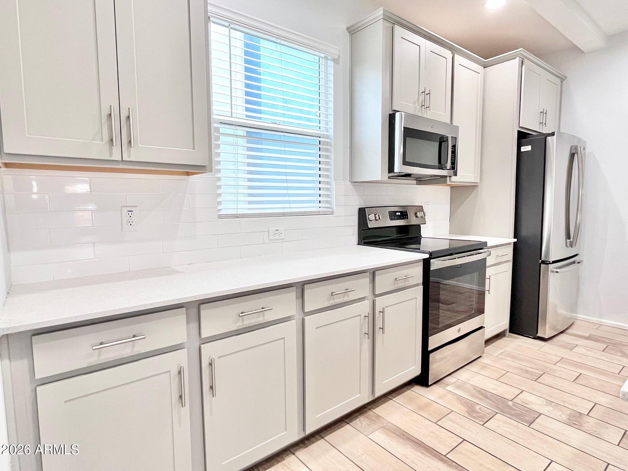 3434 North Longview Avenue, Unit 20 Phoenix, AZ 85014 - Photo 3 of 46 IMG_3991