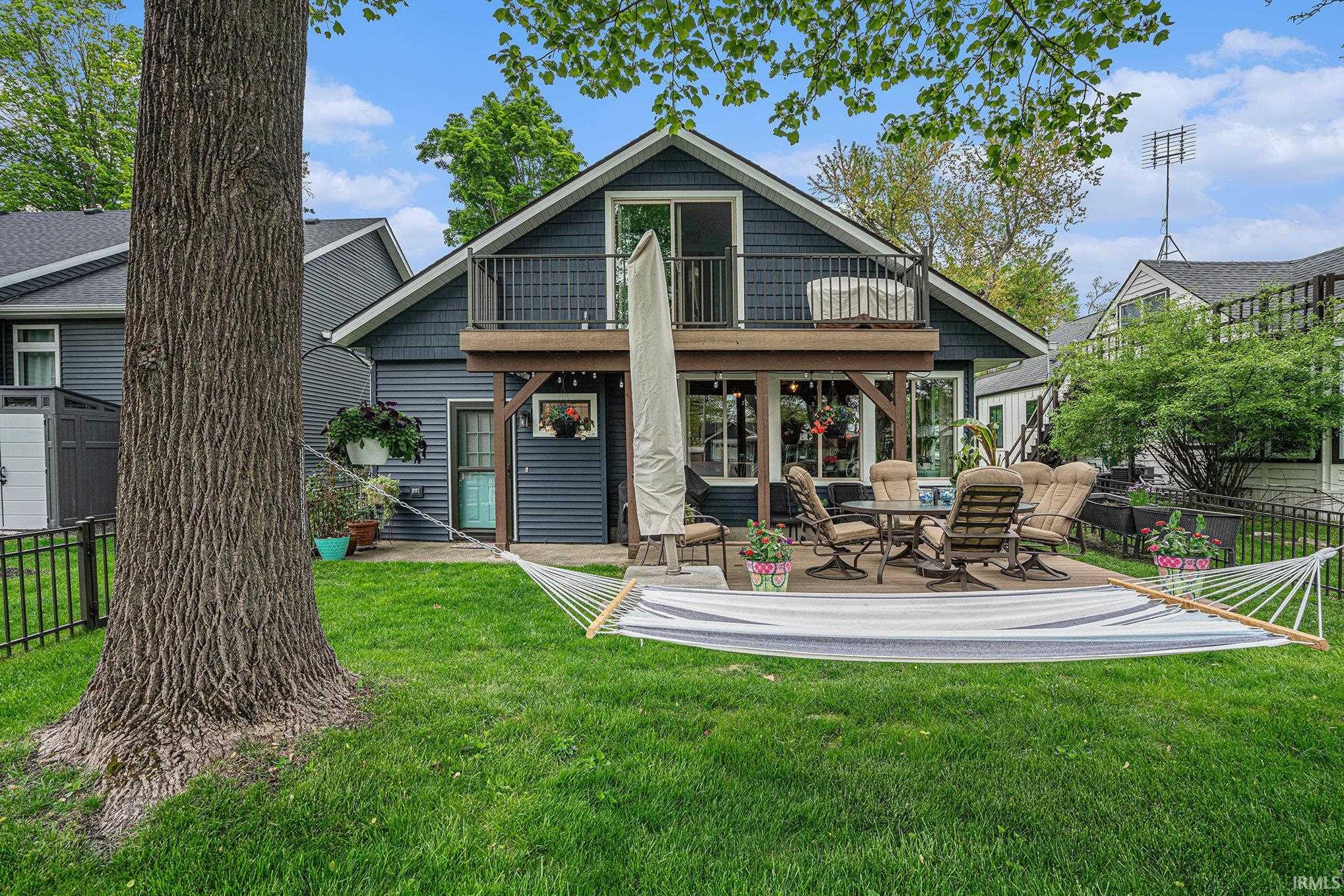 515 East Lake View Road Syracuse, IN 46567 - Photo 3 of 36 Gallery Image 3