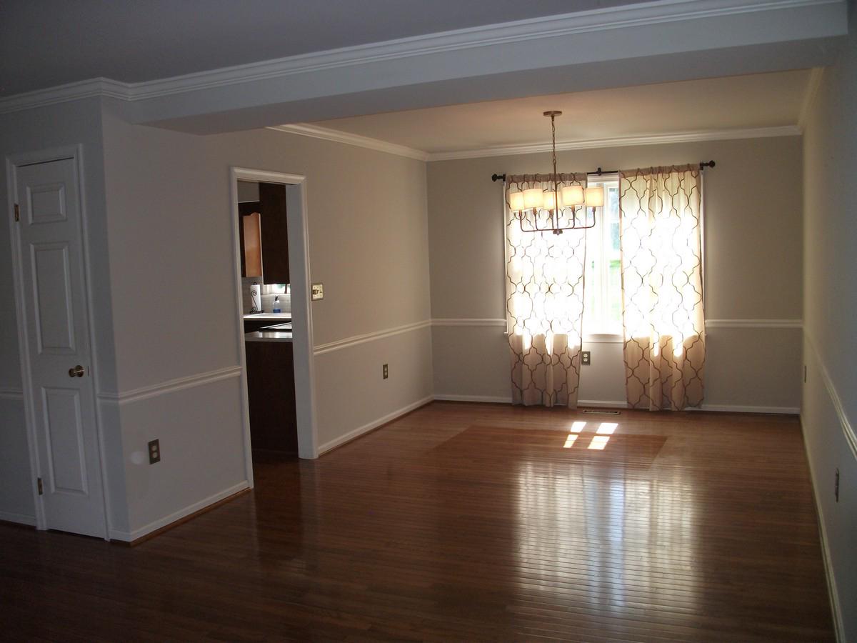 5510 Corral Lane Frederick, MD 21703 - Photo 11 of 36 Dining Room with Crown Moulding & Chair Rail