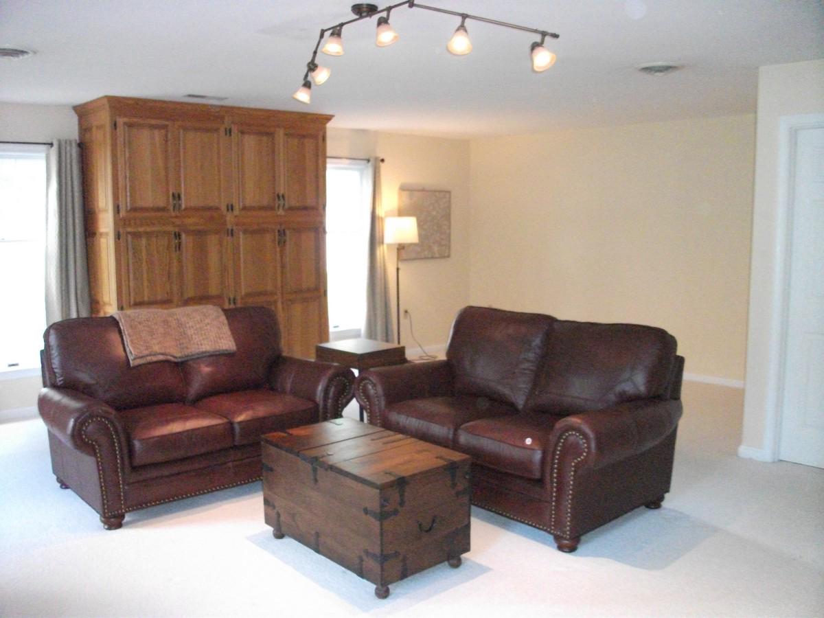 5510 Corral Lane Frederick, MD 21703 - Photo 17 of 36 Family Room (Main Level)