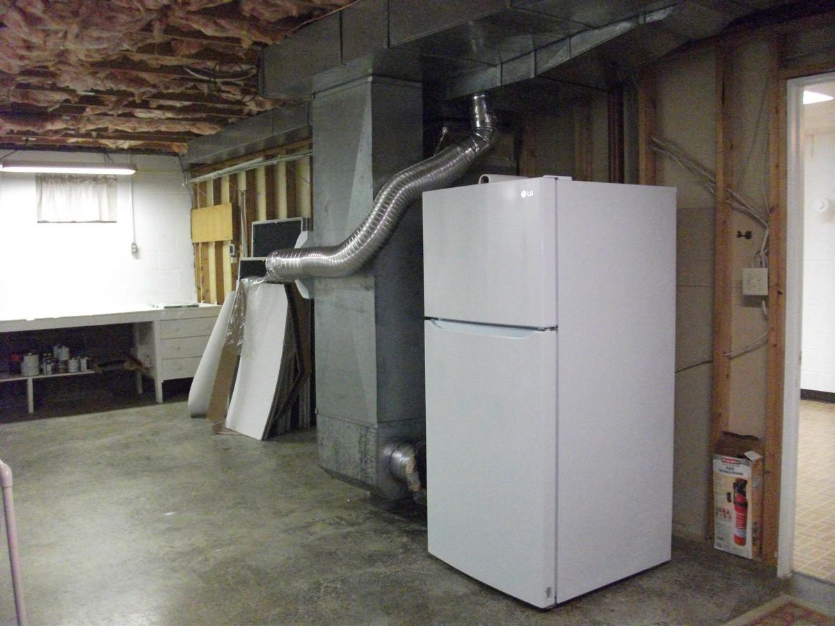 5510 Corral Lane Frederick, MD 21703 - Photo 33 of 36 Utility Room Features Built In, Refrigerator
