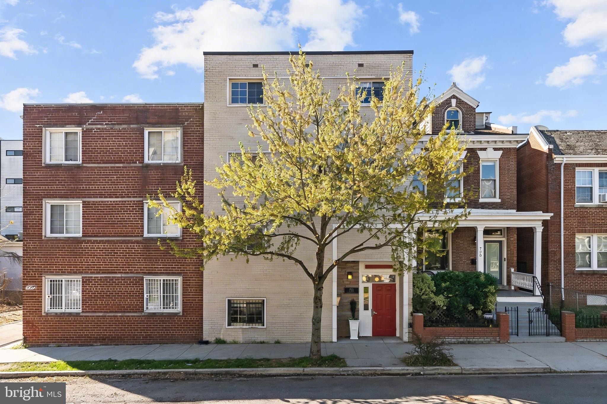 718 Park Road Northwest, Unit 5 Washington, DC 20010 - Photo 2 of 10