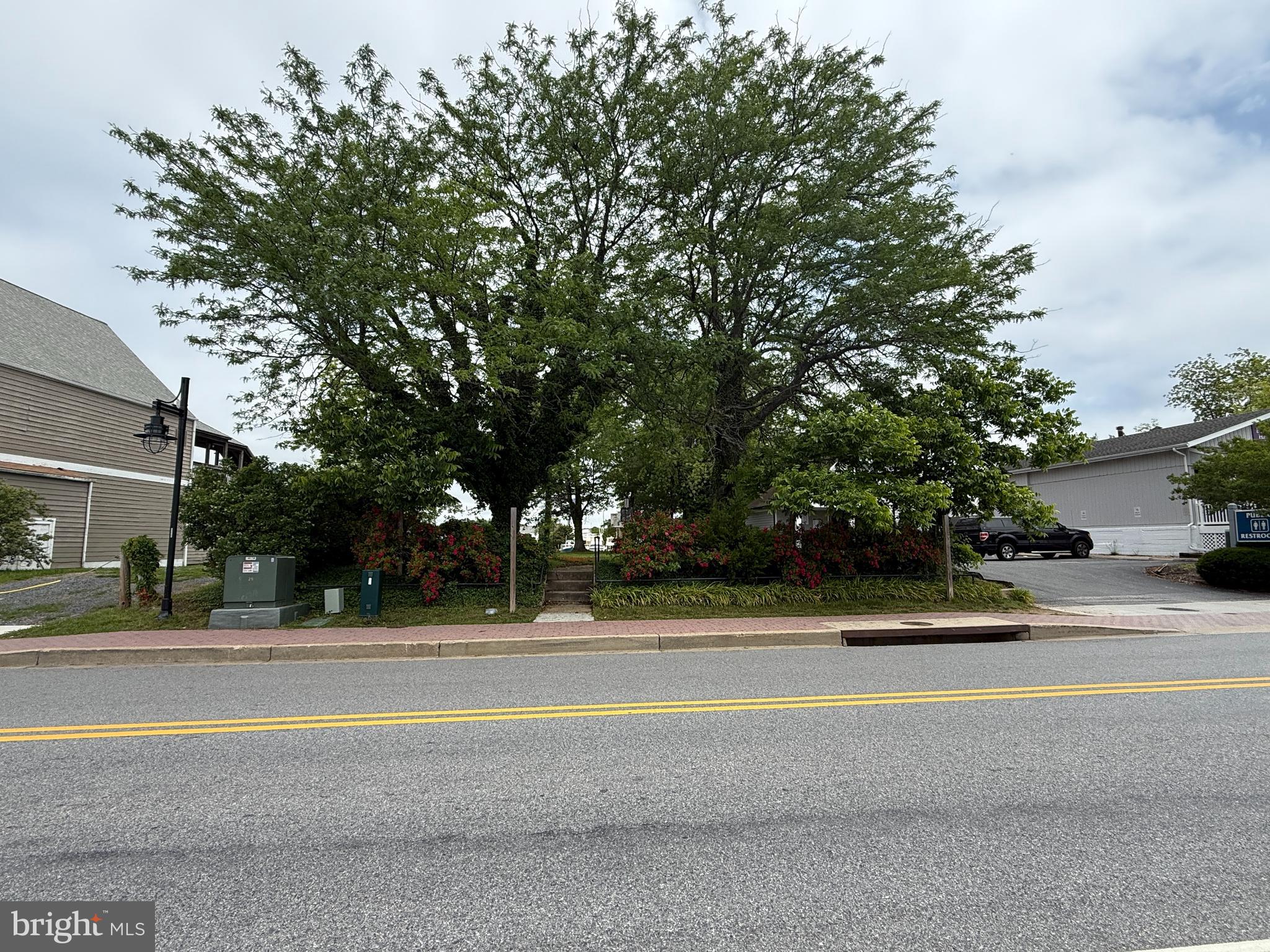 14478 Solomons Island Road South Solomons, MD 20688 - Photo 11 of 12 a view of a tennis court