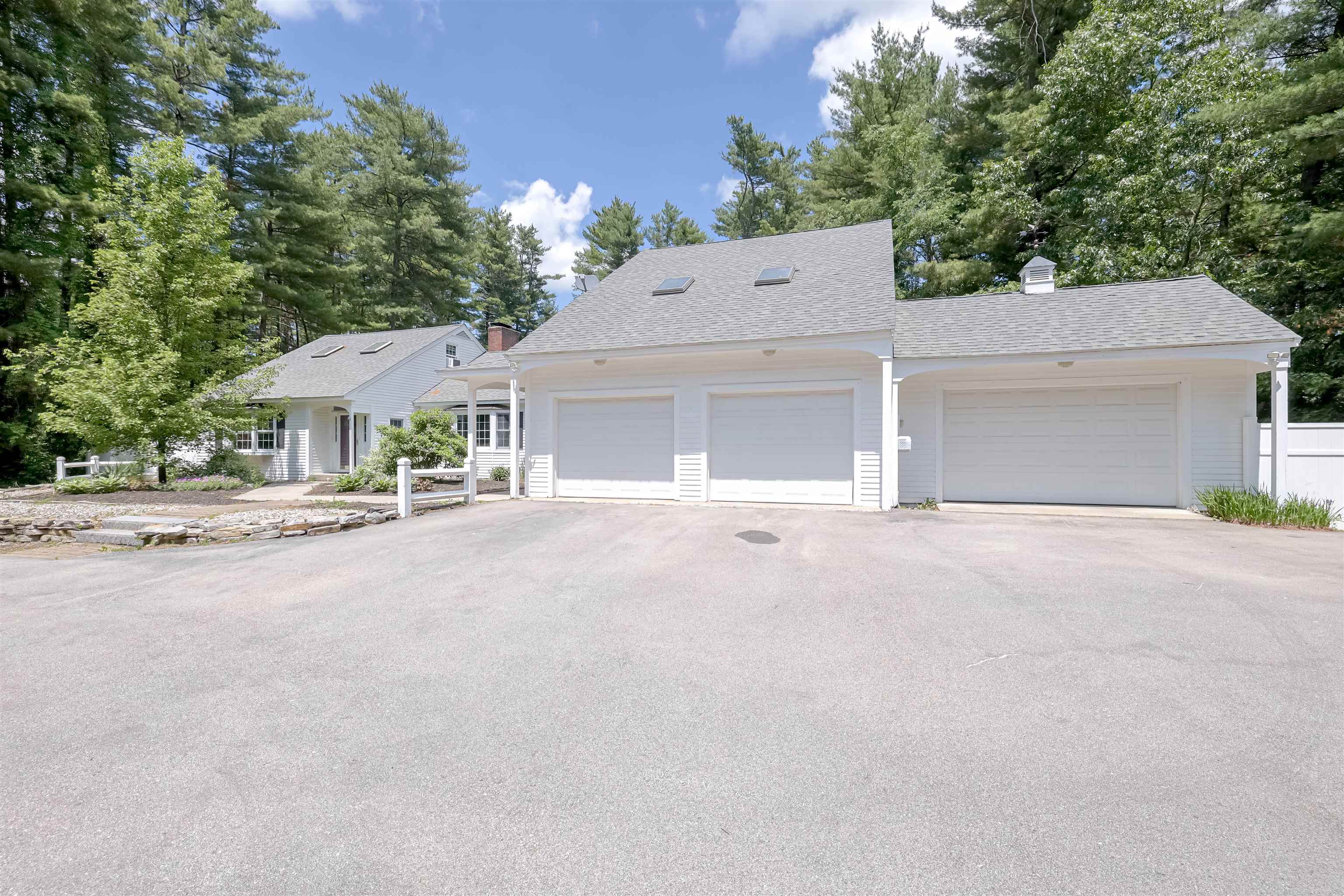 15 Pinewood Drive Amherst, NH 03031 - Photo 5 of 45