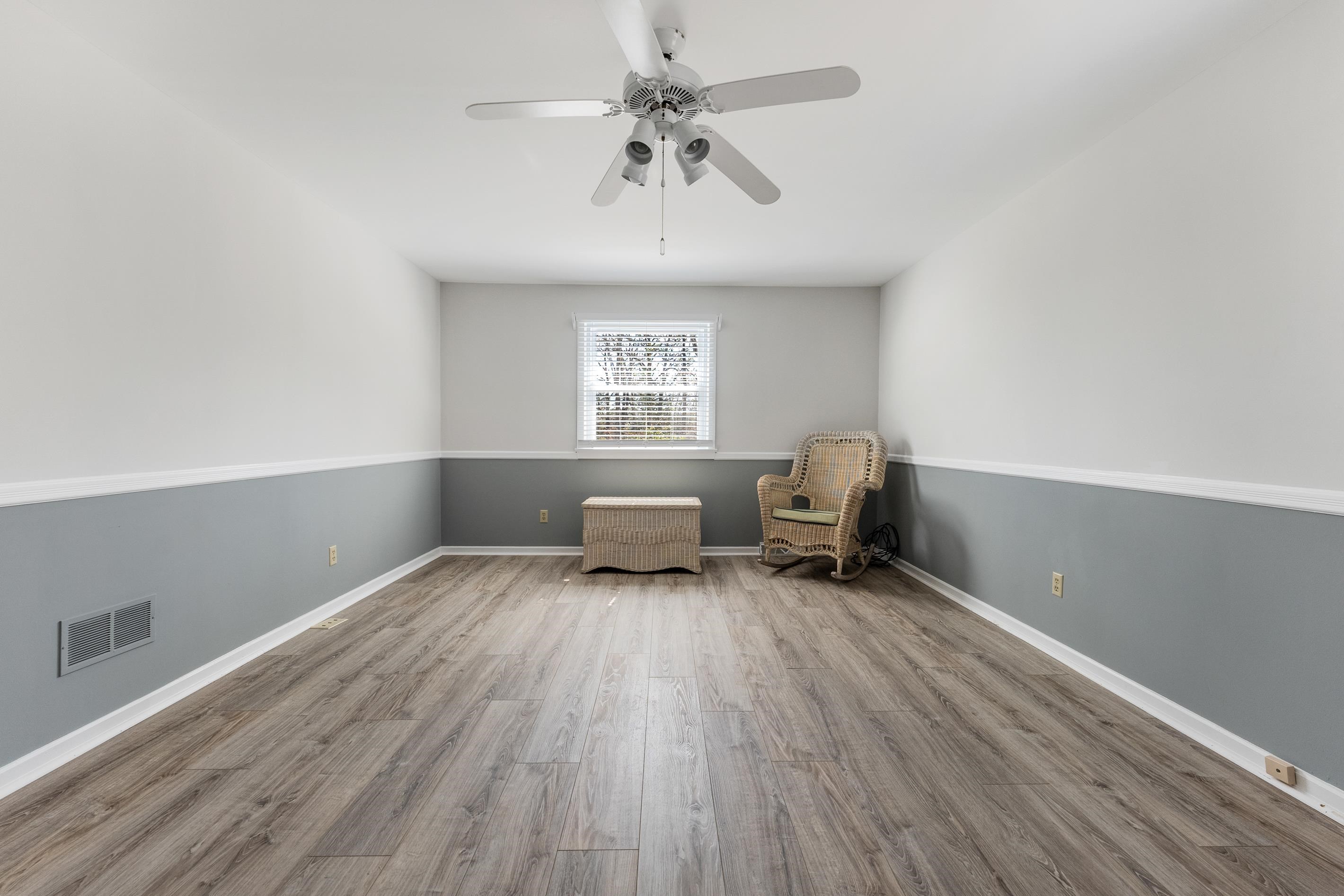 95 Peach Orchard Road Ocean View, NJ 08230 - Photo 29 of 41 a living room with furniture and a large window