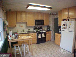310 Meadowcroft Road Woodbury, NJ 08096 - Photo 5 of 6 Gallery Image 5