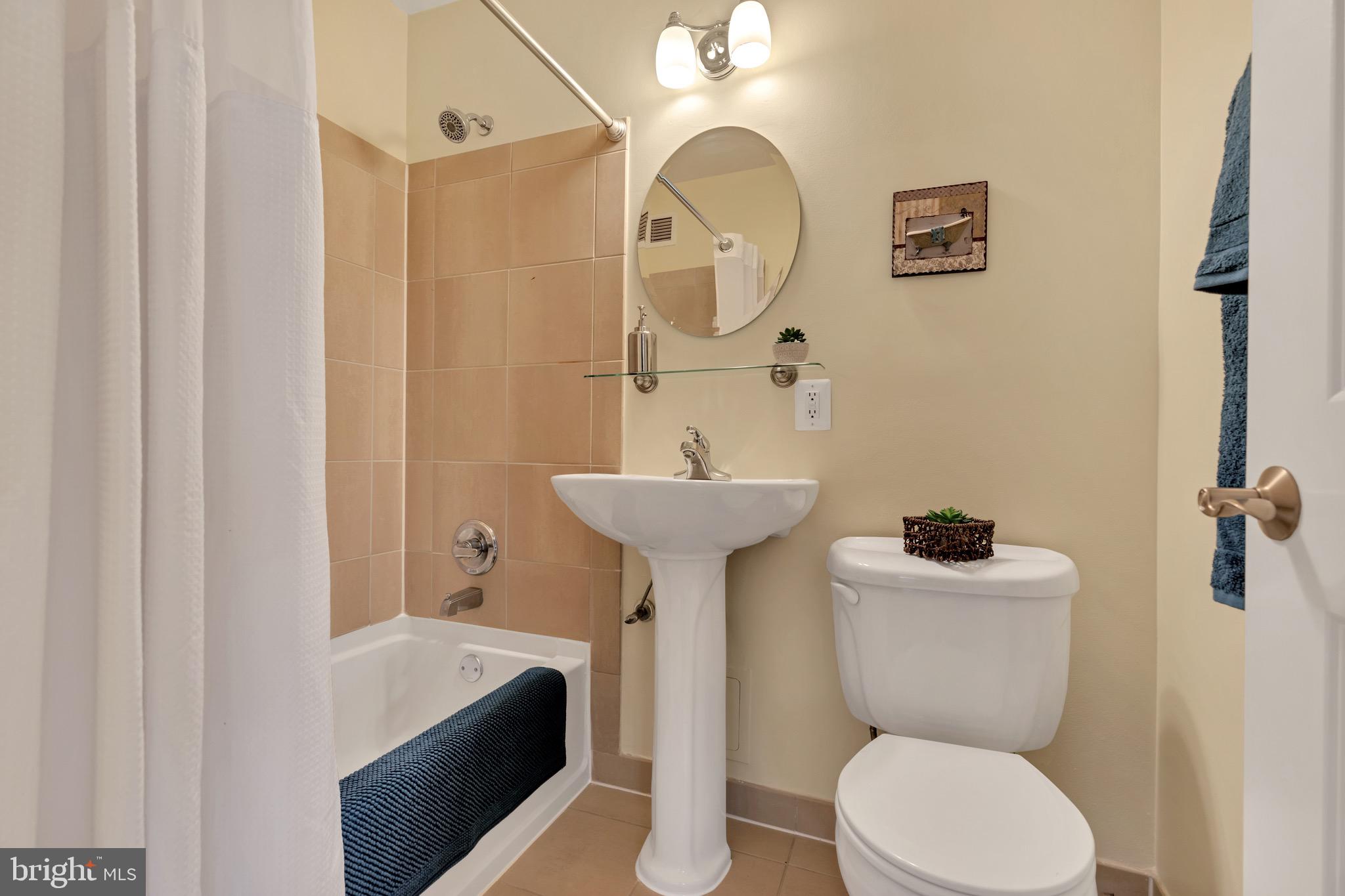 2725 39th Street Northwest, Unit 408 Washington, DC 20007 - Photo 11 of 15