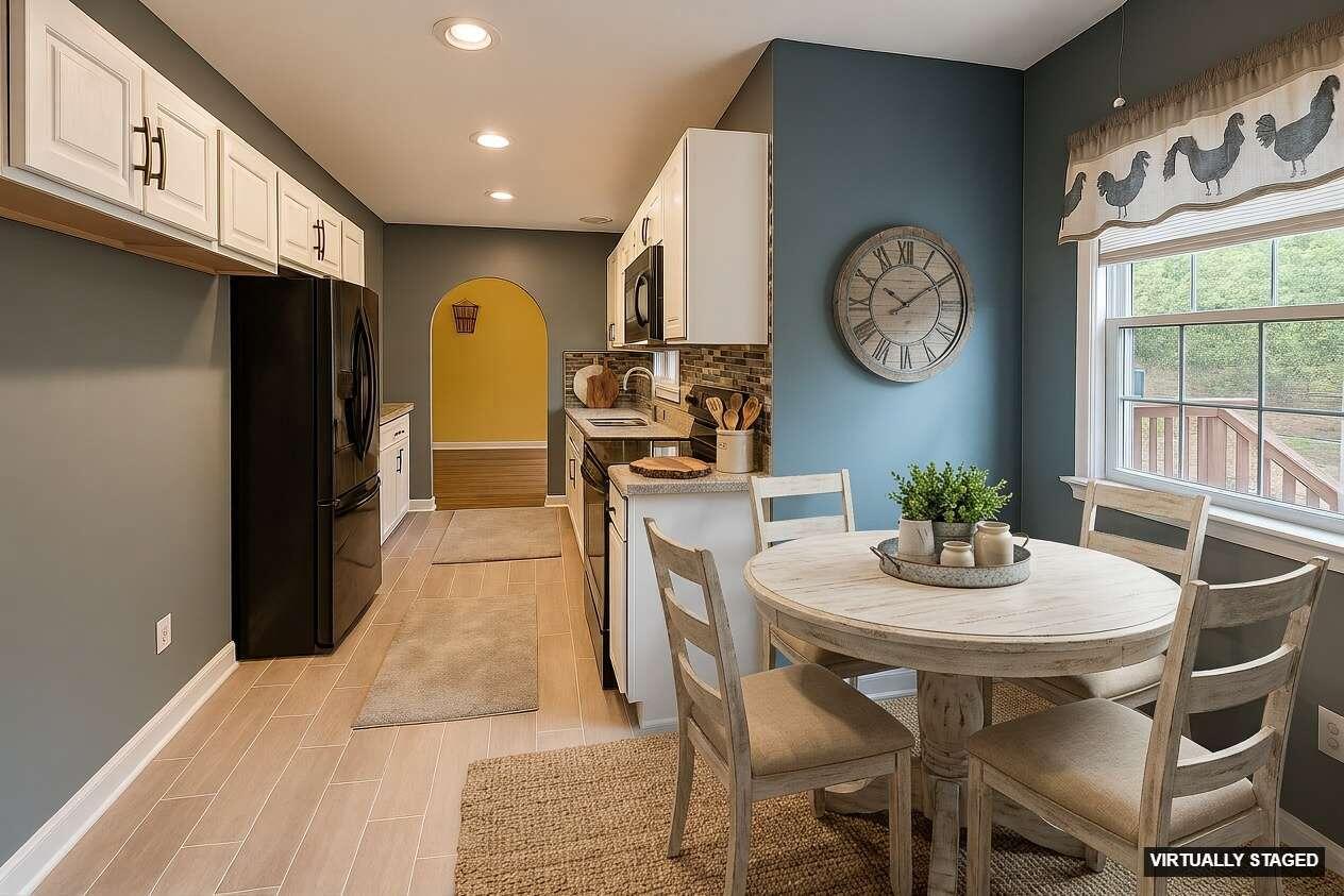 105 Arbor Lane McCormick, SC 29835 - Photo 14 of 24 Breakfast Nook Enhanced