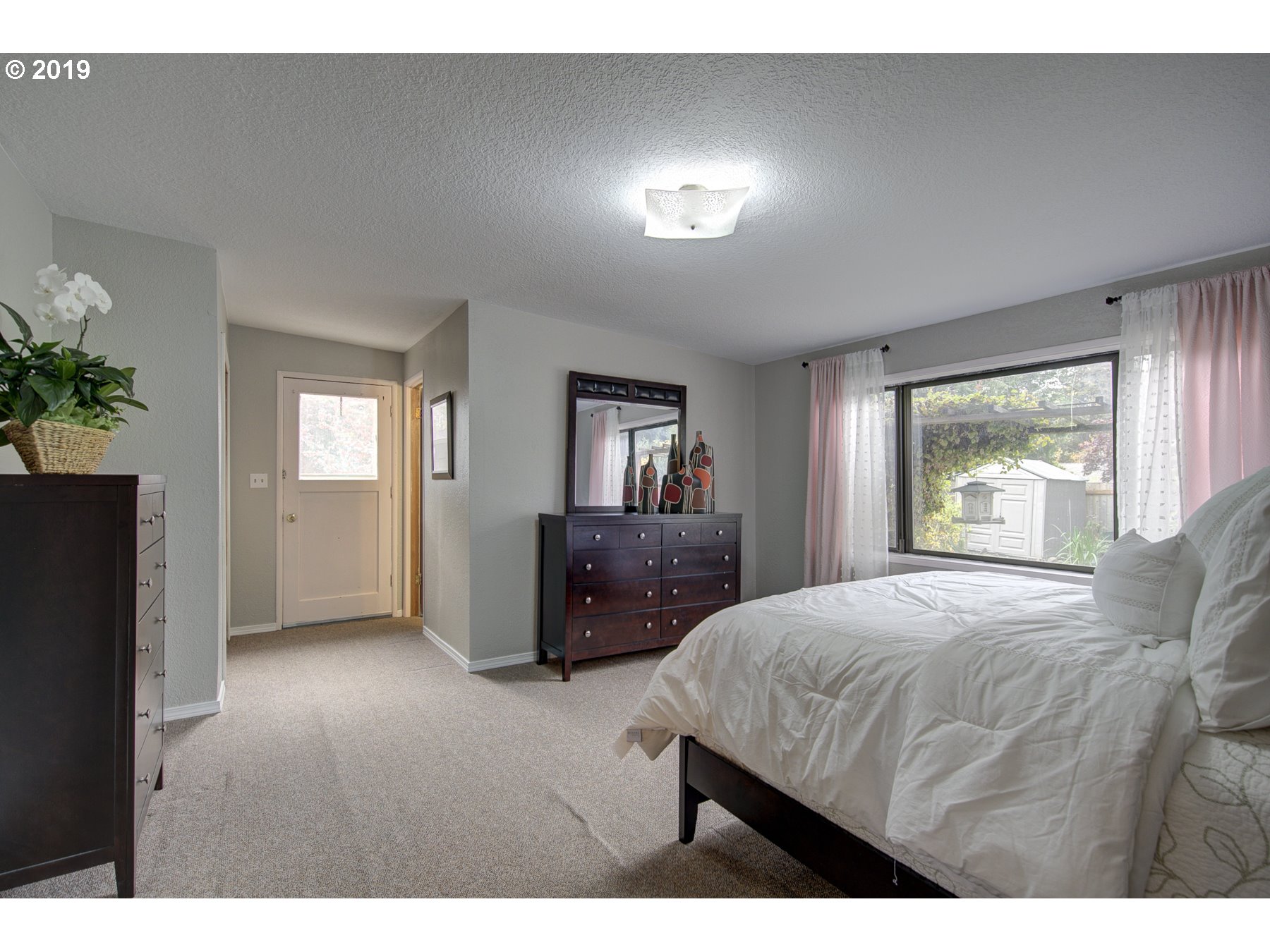 13100 Southwest Walker Road Beaverton, OR 97005 - Photo 15 of 31 Gallery Image 15