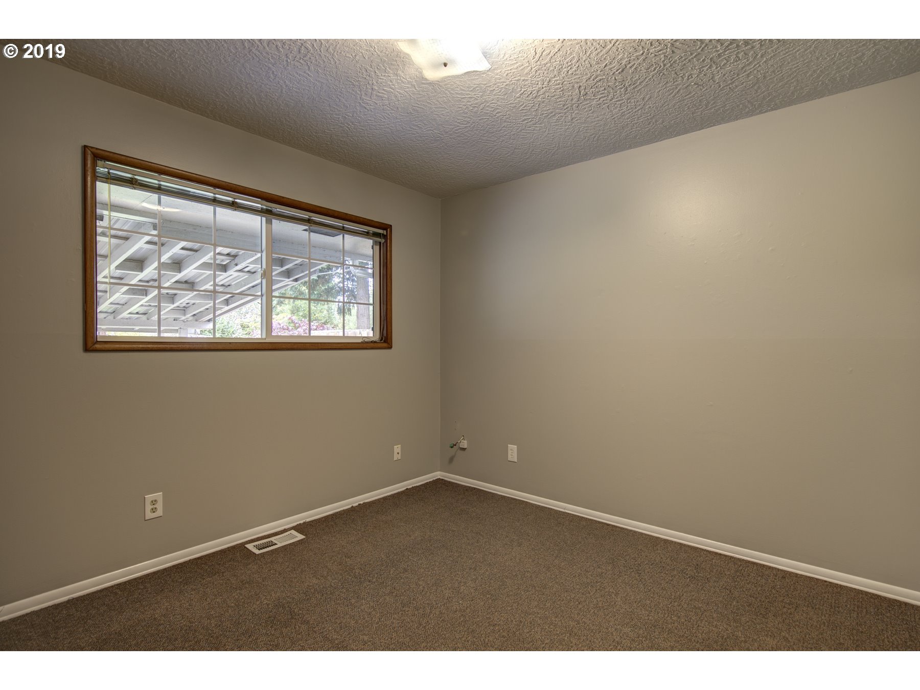 13100 Southwest Walker Road Beaverton, OR 97005 - Photo 18 of 31 Gallery Image 18